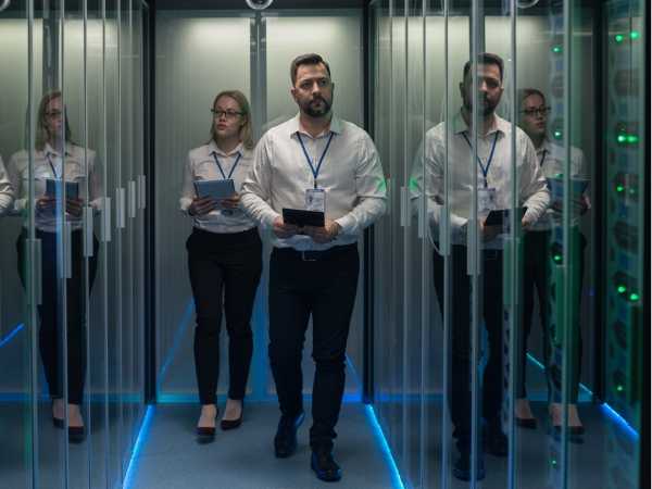 replikacja vs erasure coding koszt storage