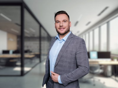 Przycisk odstąpienia od umowy w sklepie internetowym: kompletny przewodnik wdrożeniowy (dyrektywa 2023/2673)
