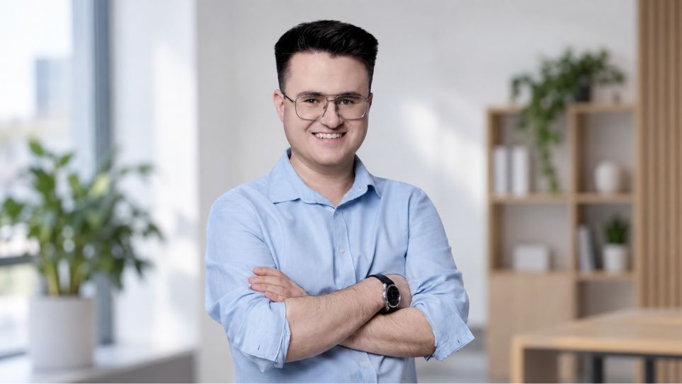 Monitoring mówi: wszystko gra. Wireshark ma inne zdanie.