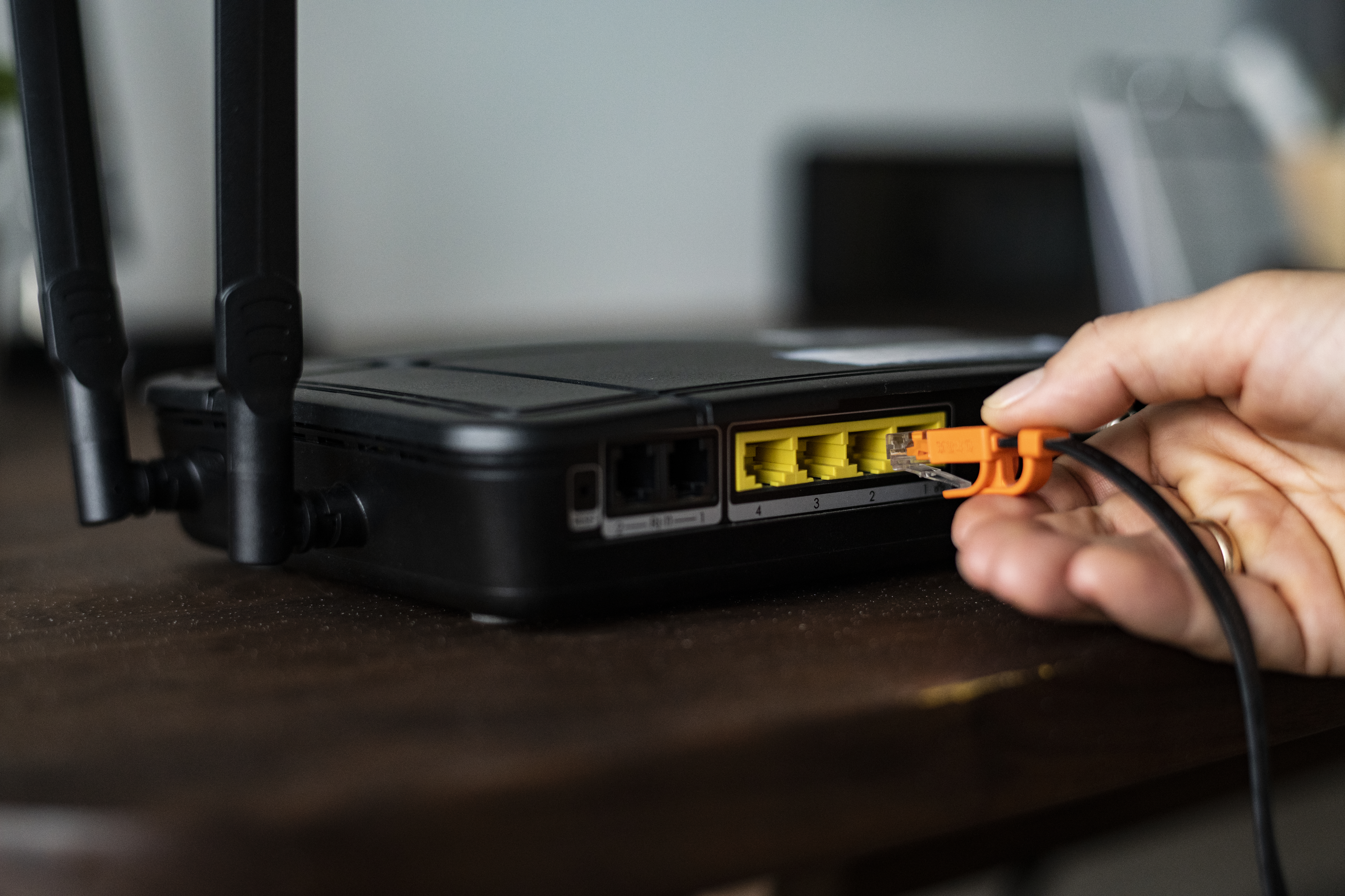 Miniaturka artykułu przedstawiająca konsumencki router